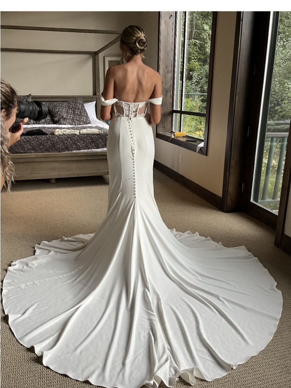 Boda Bridal Raffiné Gown- light Ivory, crepe off the shoulder with corset bodice